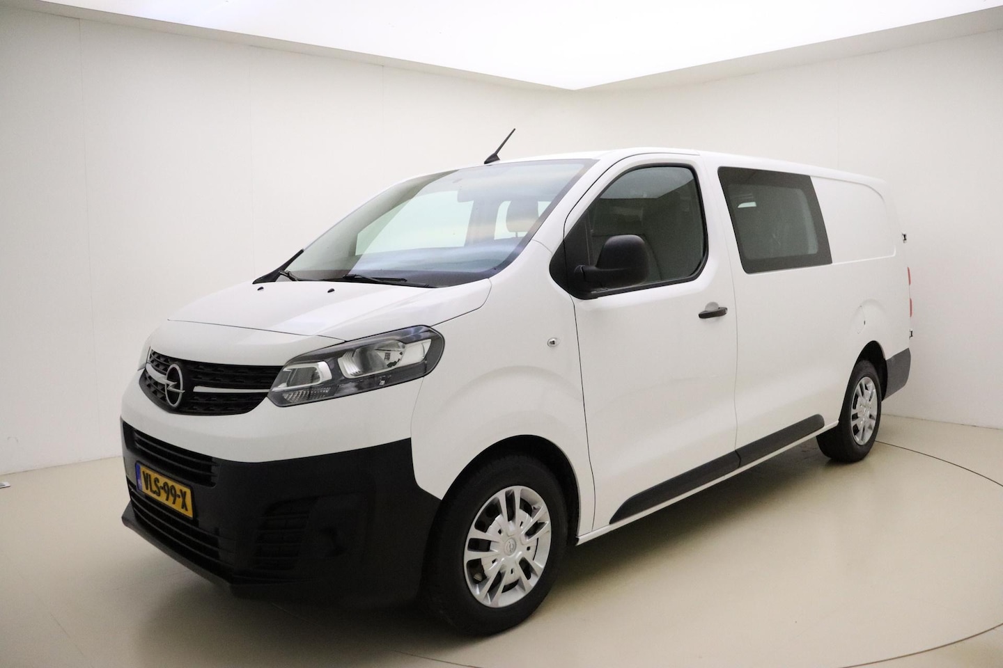 Opel Vivaro - 2.0 CDTI 122pk L3H1 Dubbele Cabine Edition | 6 zitplaatsen | Airco | Cruise Control | Blue - AutoWereld.nl