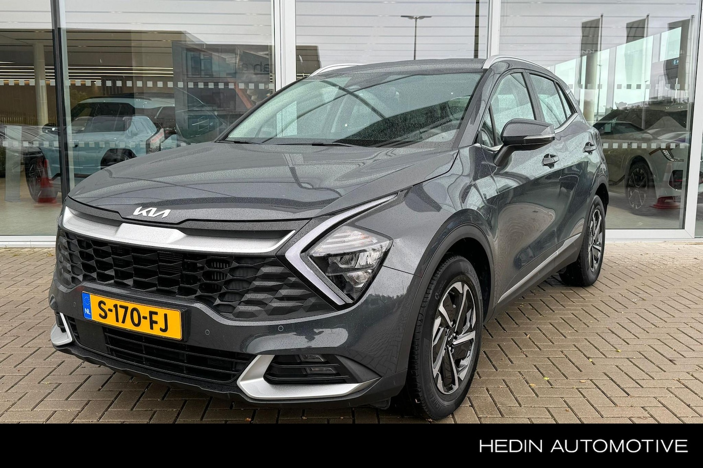 Kia Sportage - Hybrid DynamicLine | Navigatie | LED | PDC V+A met camera | Lichtmetaal | - AutoWereld.nl