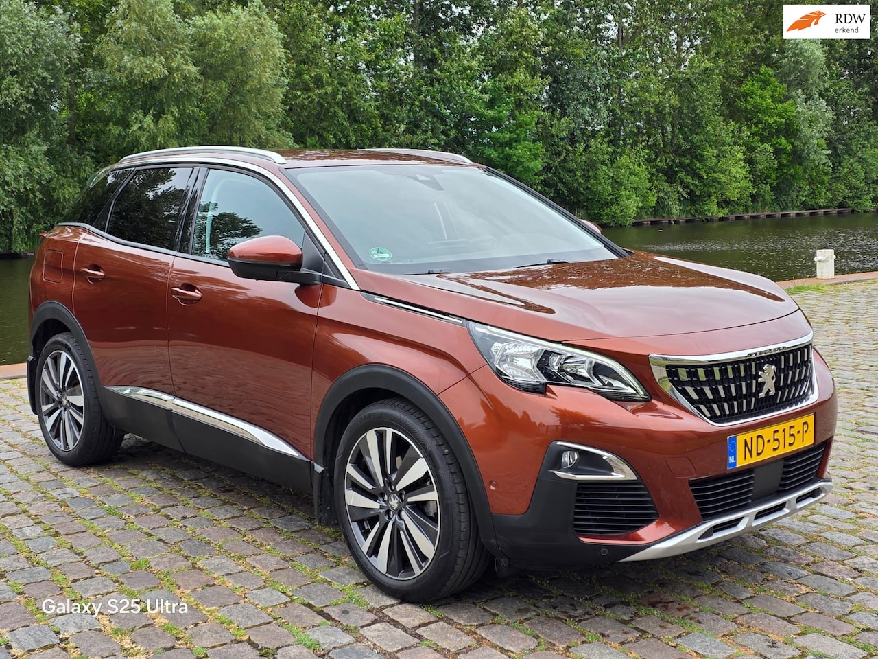 Peugeot 3008 - 1.2 PureTech Première 2 e eigenaar dealer onderhouden navigatie achteruit camera cruis con - AutoWereld.nl