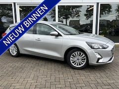 Ford Focus Wagon - 1.0 EcoBoost Titanium Business 50% deal 6.475, - ACTIE B&O / Elek. trekhaak / Camera / ACC
