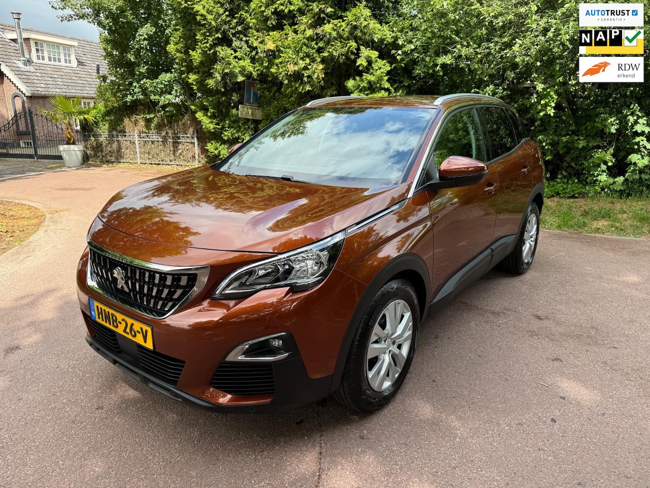 Peugeot 3008 - 1.2 PureTech Blue Lease Premium Avantage / Navi / Camera / Led / PDC - AutoWereld.nl