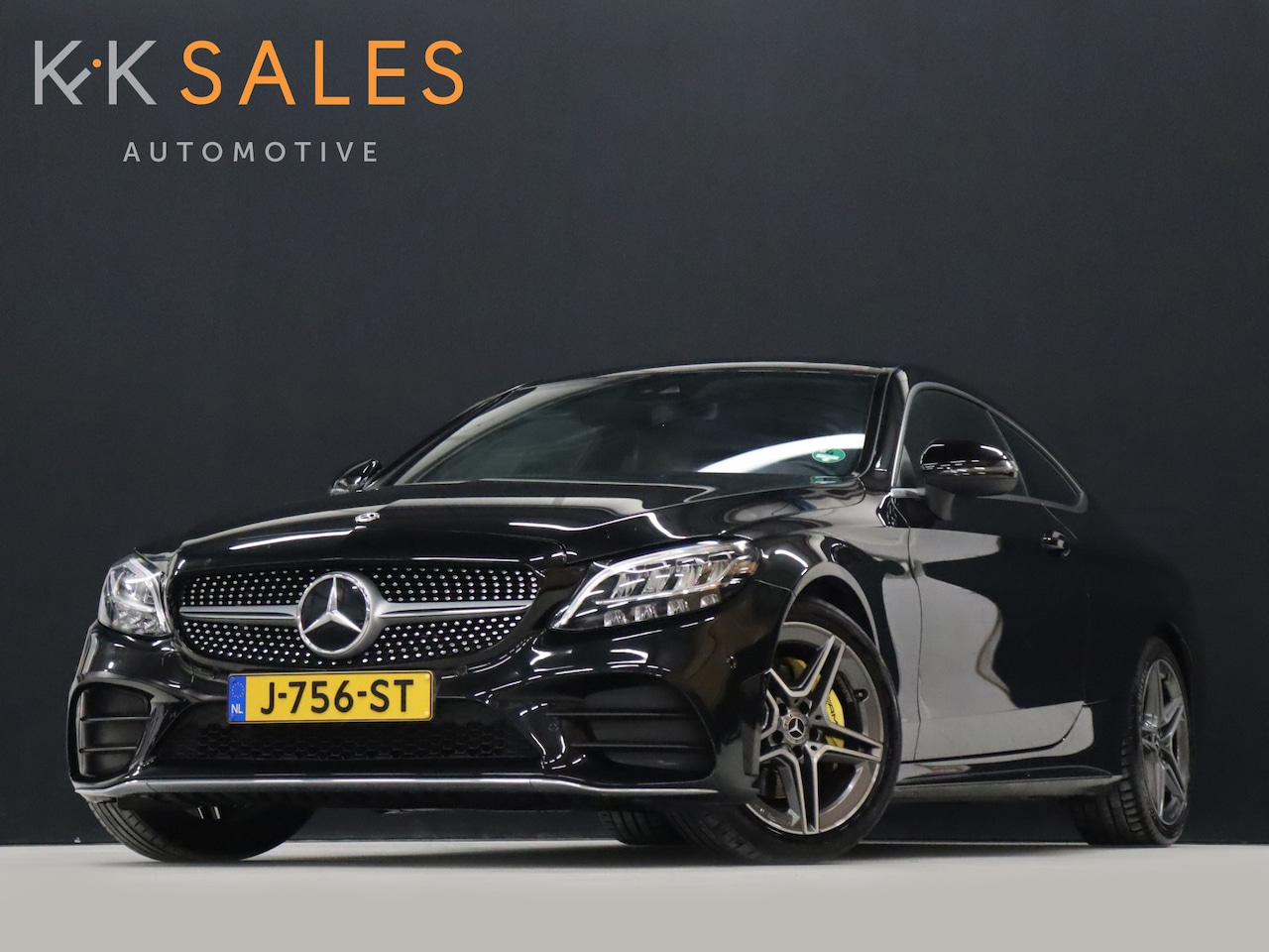Mercedes-Benz C-klasse Coupé - 200 AMG [SFEERVERLICHTING, APPLE CARPLAY, ANDROID, CAMERA, VOL LEDER, CRUISE, STOELEN ELEK - AutoWereld.nl
