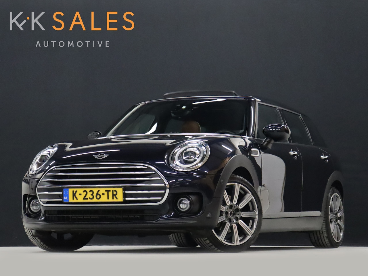MINI Clubman - Mini 1.5 Cooper Richmond Park Edition DIGITAL DASH, CRUISE CONTROL, APPLE CARPLAY, SCHUIFK - AutoWereld.nl