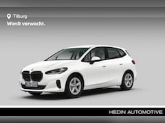 BMW 2-serie Active Tourer - 220i | Achteruitrijcamera | DAB-Tuner | Comfort Access | PDC Voor/Achter | Trekhaak Met El