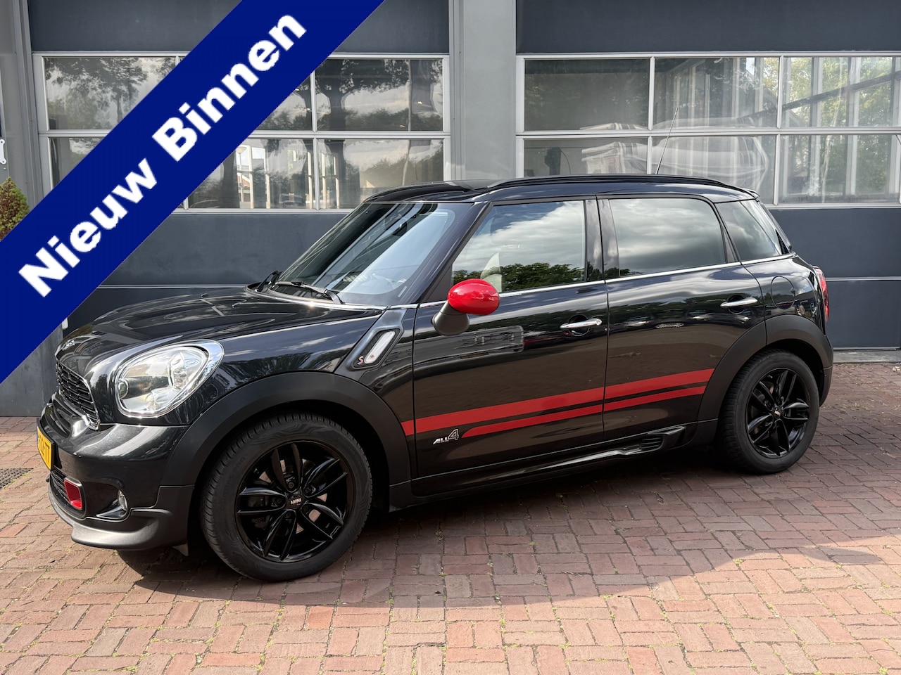 MINI Countryman - Mini 1.6 Cooper S ALL4 Bj 2011 km 137.766 184pk Dealer onderhouden - AutoWereld.nl