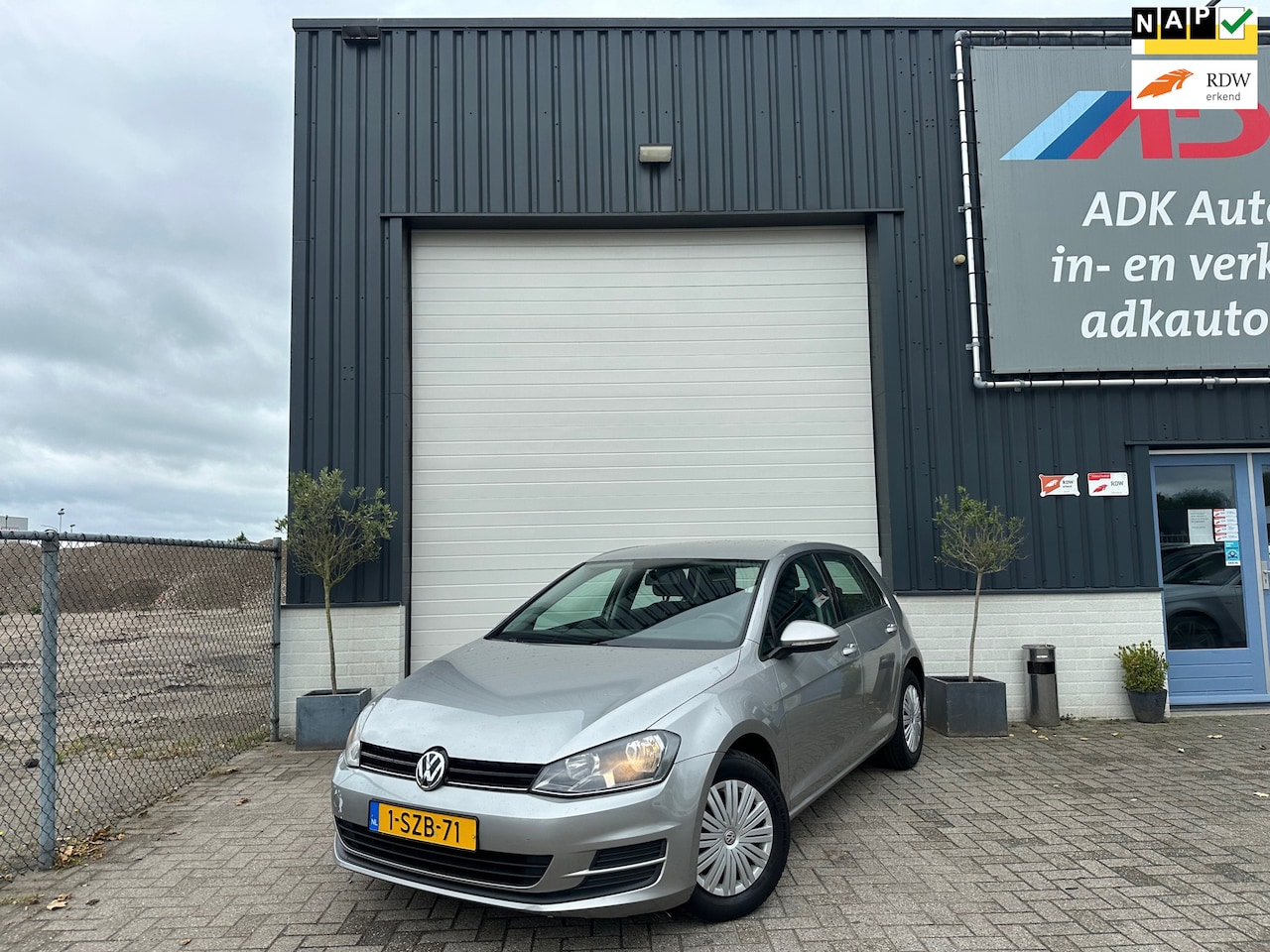 Volkswagen Golf - 1.6 TDI Comfortline DSG/AIRCO/CRUISE/ELEK PAKKET - AutoWereld.nl
