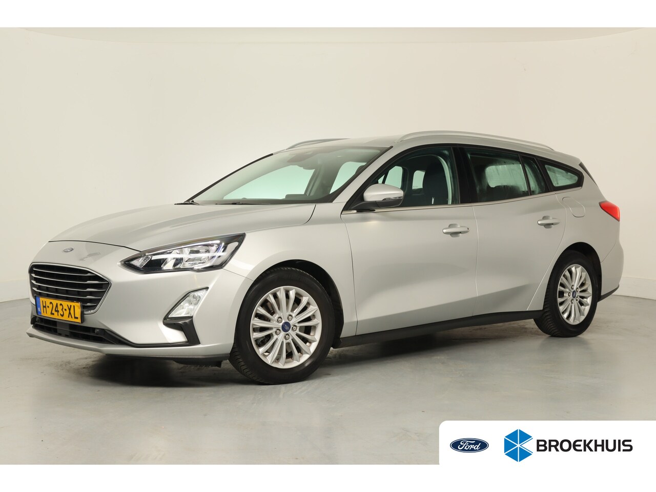 Ford Focus Wagon - 1.0 EcoBoost Titanium Business Automaat! | Dealer Onderhouden! | LED | Navi | Clima | Keyl - AutoWereld.nl