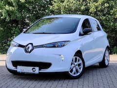 Renault Zoe - R110 Limited| 240km Range 41 kWh | Keyless | Camera | Climate | DAB