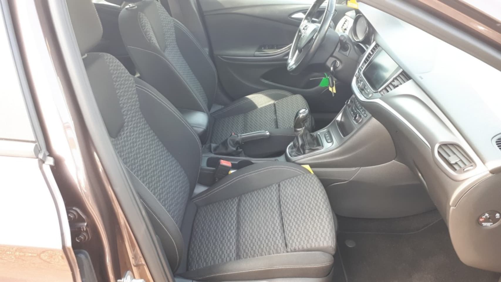 Opel Astra Sports Tourer - Sports Tourer 1.0 Business+ CLIMATE CONTR/ELEC OPEN DAK/PDC/ELEC RAMEN V+A/CRUISE/TREKHAAK