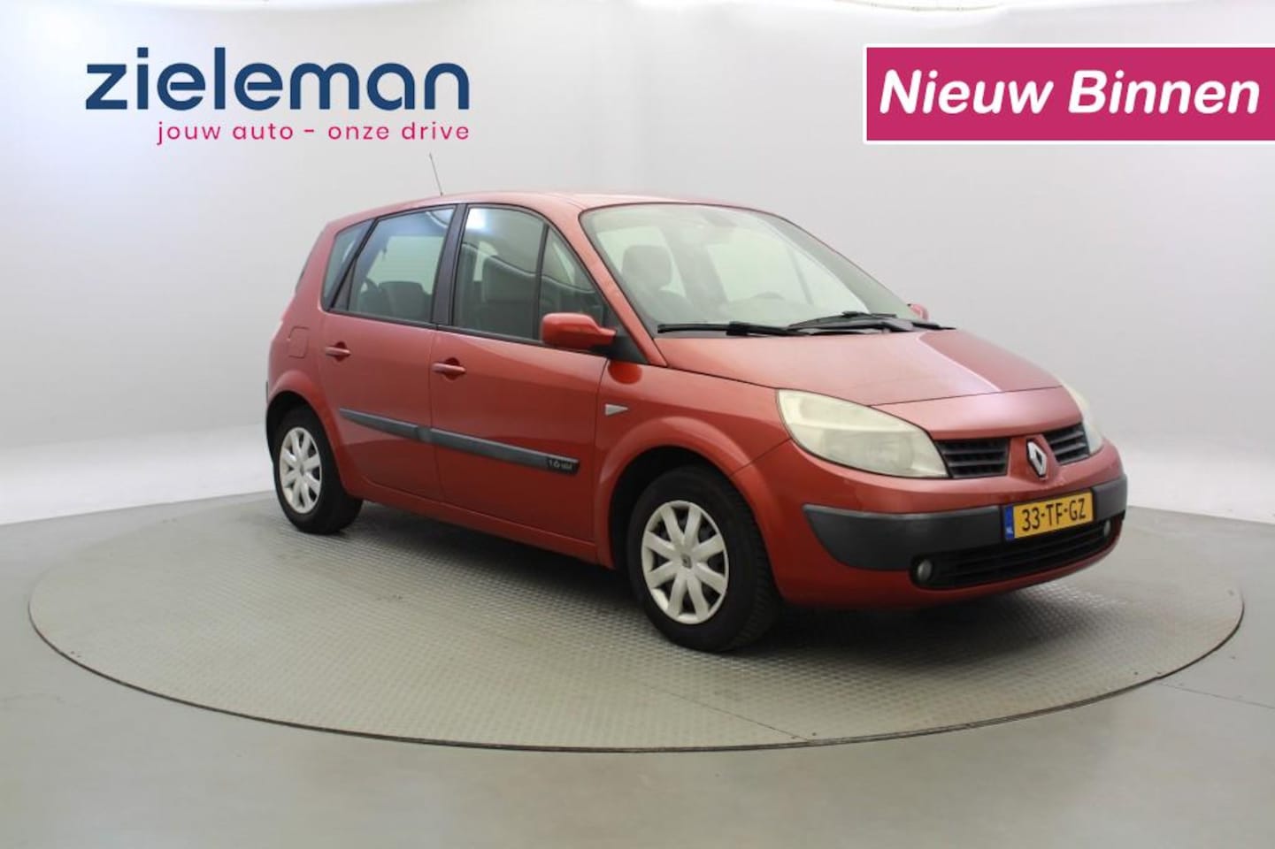 Renault Scénic - 1.6 16V Business Line - Airco, Trekhaak - AutoWereld.nl