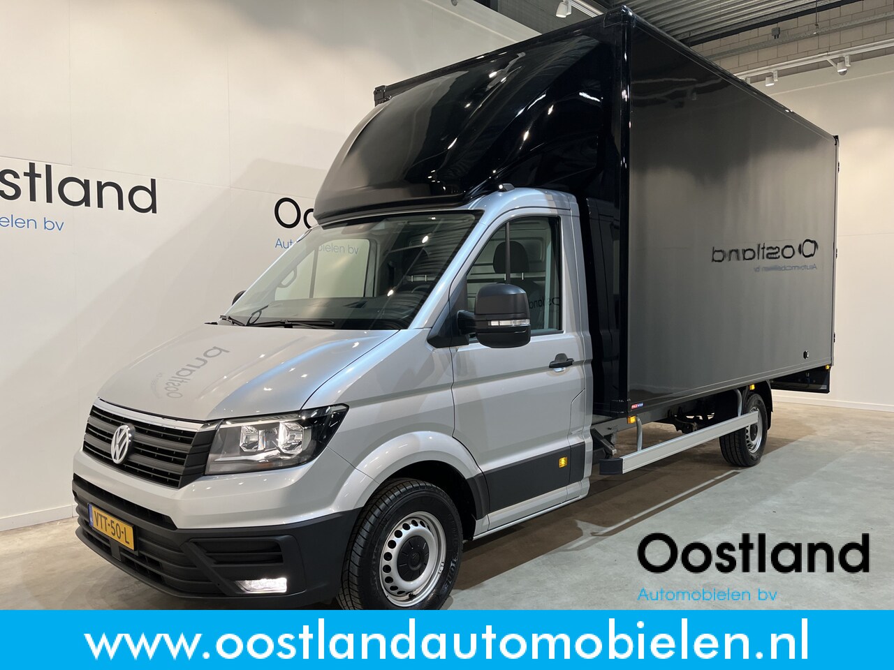 Volkswagen Crafter - 35 2.0 TDI 140 pk Bakwagen 2.41 Mtr. H / Meubelbak / Euro 6 / Airco / Cruise Control / Car - AutoWereld.nl
