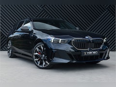 BMW 5-serie Touring - 550e xDrive M-Sport Pro Pano ACC M Stoel Bowers&Wilkens Headup ICONIC Stoelvent. Shadow Tr