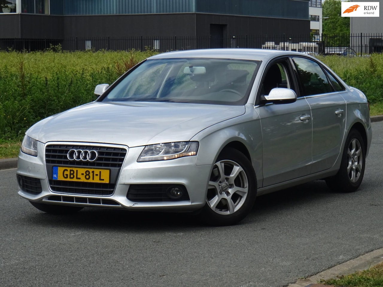 Audi A4 Limousine - 1.8 TFSI Pro Line Business BJ2011 NAVI/PDC - AutoWereld.nl