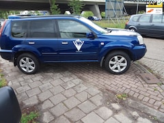 Nissan X-Trail - 2.0 Columbia Style 2wd