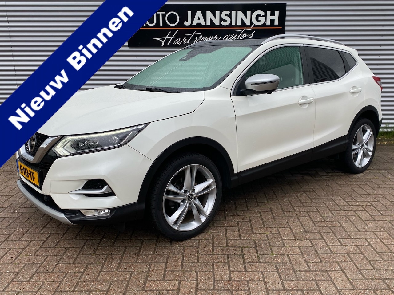Nissan Qashqai - 1.3 DIG-T N-Motion | Panoramadak! | Cruise | Climate | Navi | PDC | Ndl Auto | RIJKLAARPRI - AutoWereld.nl