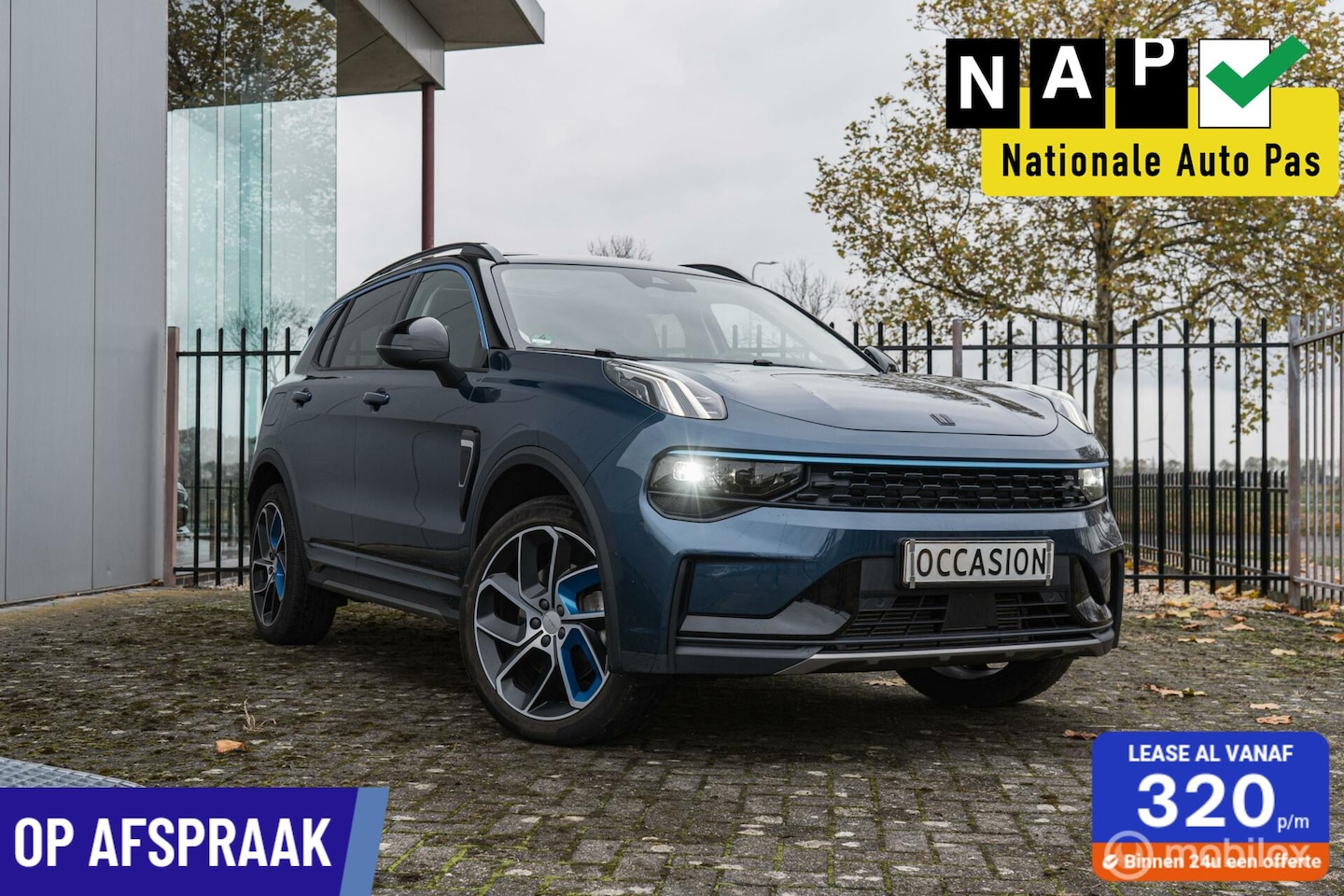 Lynk & Co 01 - 1.5 |Pano|Hybride|Schuifdak|Keyless | All-in - AutoWereld.nl