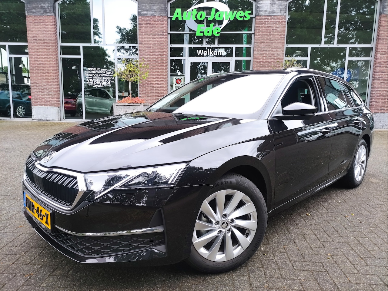 Skoda Octavia Combi - 1.5 TSI MHEV DSG Business Edition Plus Adaptieve Cr.control - Stoel+Stuurverwarming - Led - AutoWereld.nl