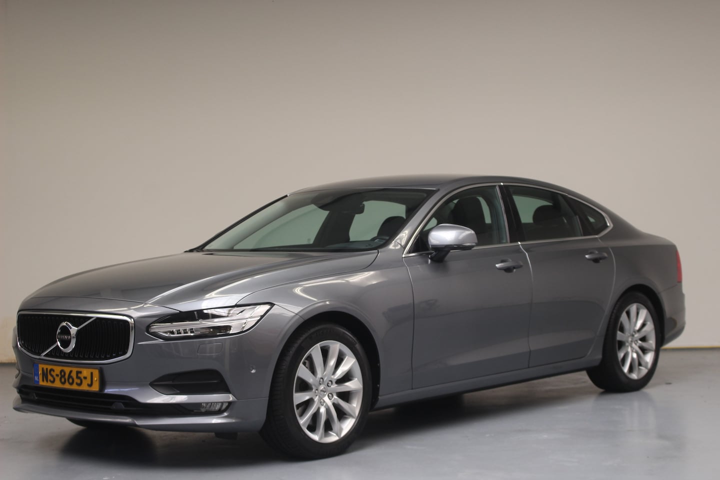Volvo S90 - T5 Momentum Intro Line | Rijklaarprijs | Trekhaak | - AutoWereld.nl