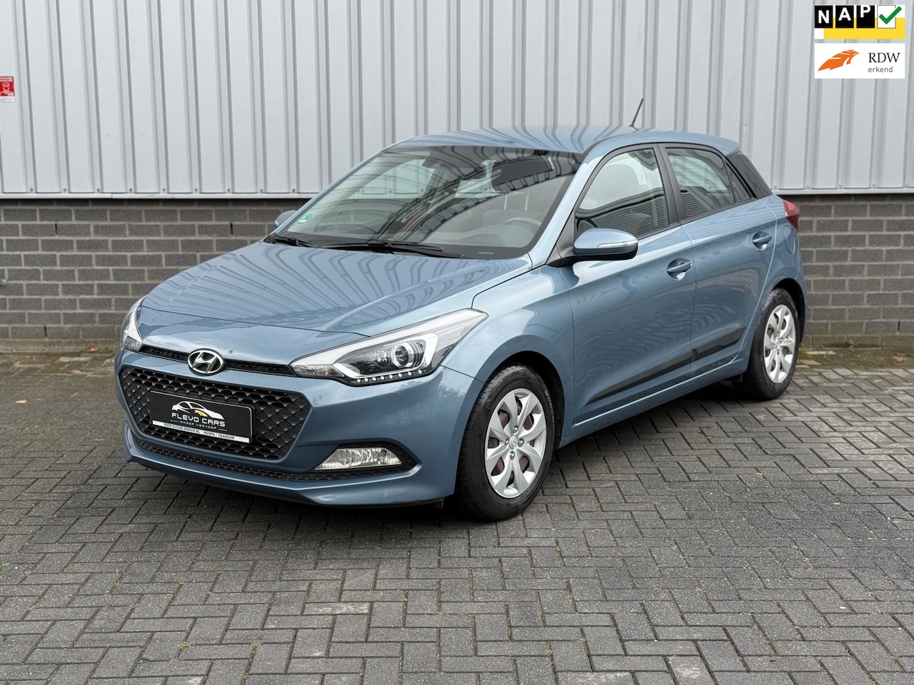 Hyundai i20 - 1.2 HP i-Motion Comfort |Airco|Xenon|Cruisectrl| - AutoWereld.nl
