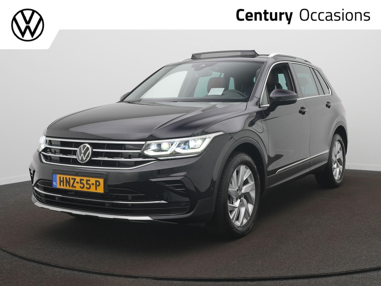 Volkswagen Tiguan - 1.4 TSI eHybrid Elegance Business+ | Panoramadak | Leren Bekleding | Camera | - AutoWereld.nl