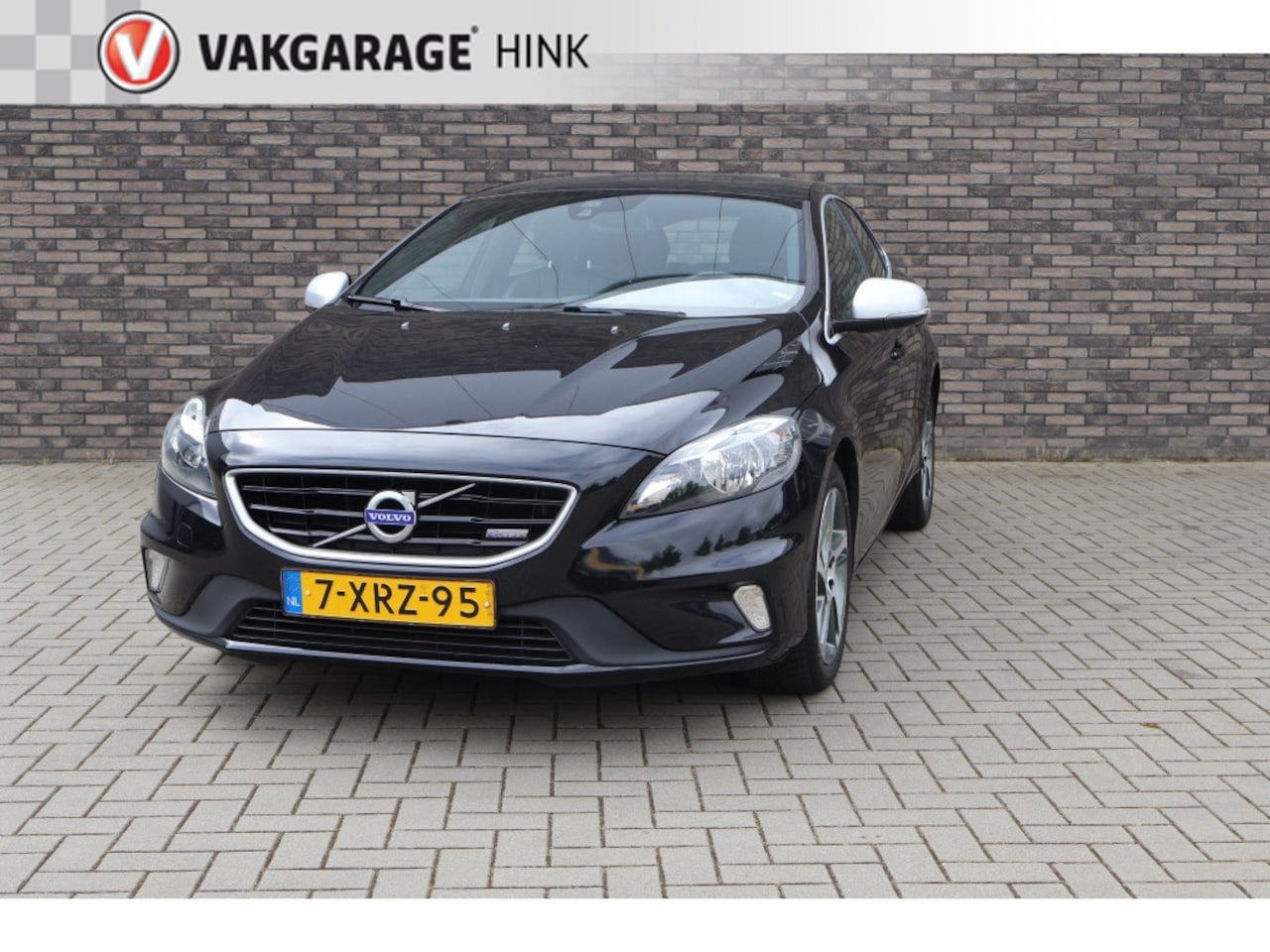 Volvo V40 - 1.6 T2 R-Design 1.6 T2 R-Design - AutoWereld.nl