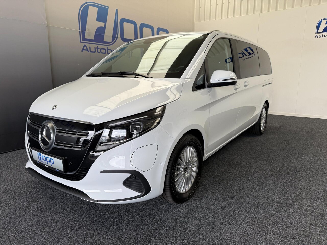 Mercedes-Benz EQV - 300 L2 Facelift Model - Camera - 2x Schuifdeur - Leer inbouw mogelijk - AutoWereld.nl