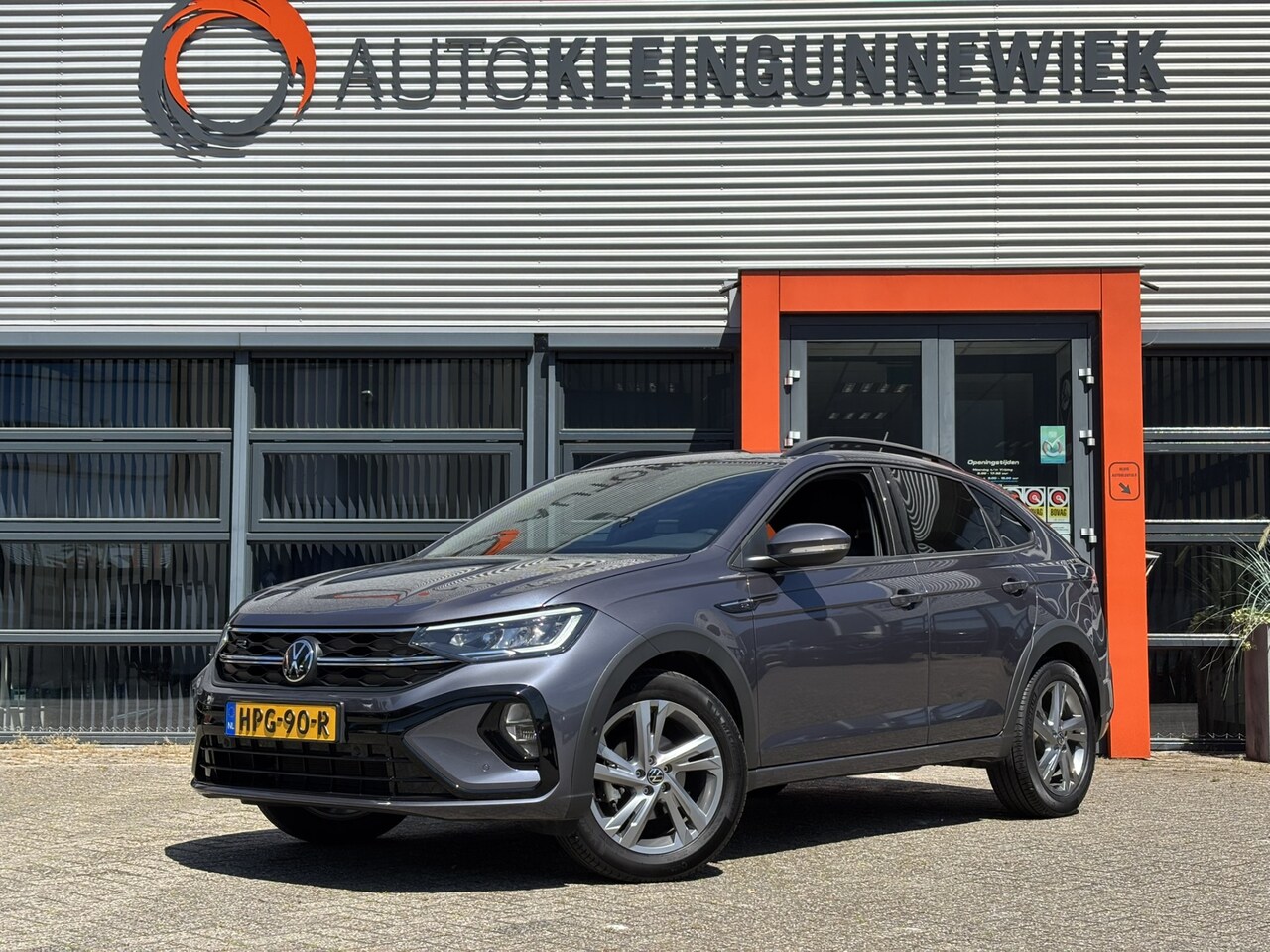 Volkswagen Taigo - 1.0 TSI R-Line / Apple Carplay & Android Auto / Camera / Digital Display / - AutoWereld.nl