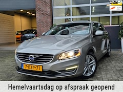 Volvo V60 - 2.4 D6 AWD Plug-In Hybrid Summum |Dakraam |Trekhaak