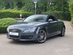 Audi TT Roadster - 2.0 TFSI 200pk 19"/Leer-Alcant/Xenon/S-Line