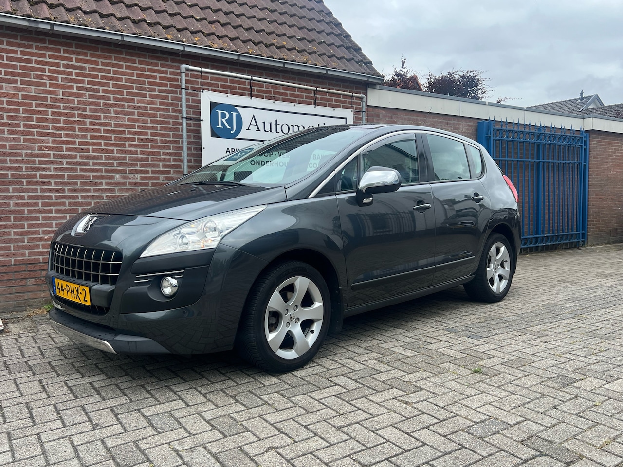 Peugeot 3008 - 1.6 VTi ST NIEUWE APK/NAP/PANO - AutoWereld.nl