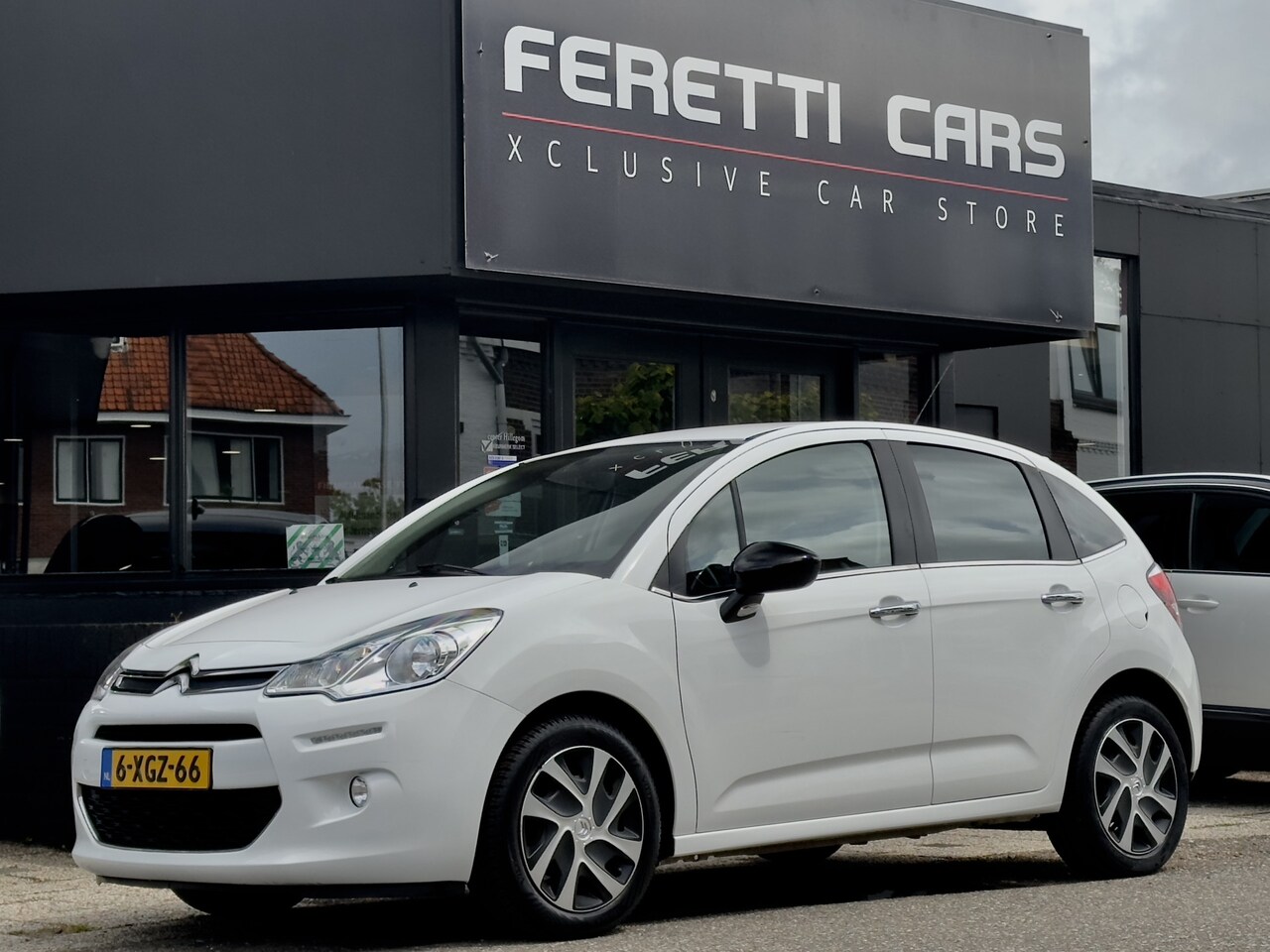 Citroën C3 - 1.0 PURE TECH COLLECTION 125D.KM 5DRS AIRCO LED LMV PDC - AutoWereld.nl