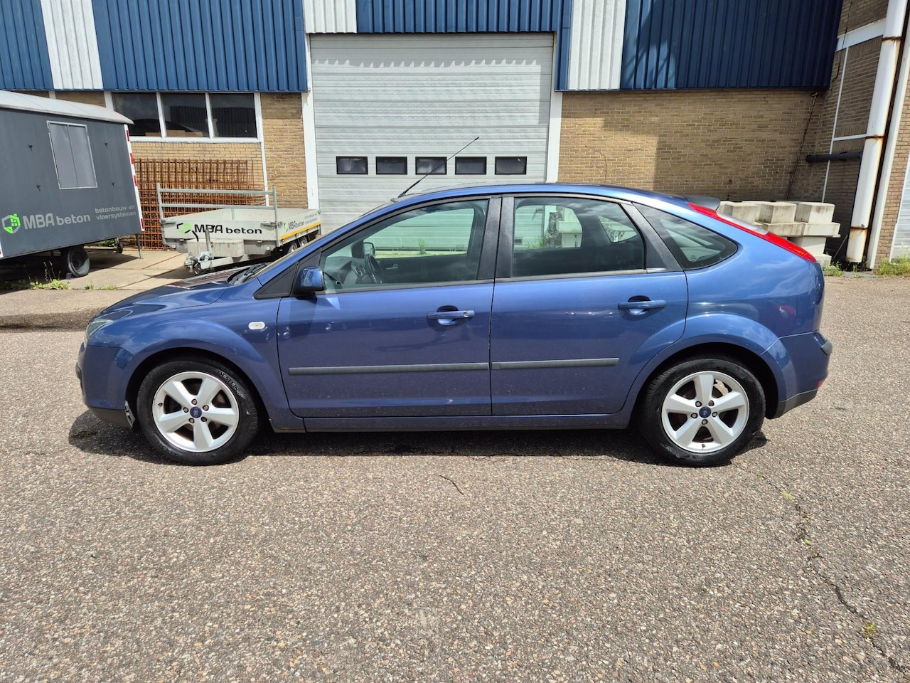 Ford Focus - 1.6-16V Futura 1.6-16V Futura, cruise control/airco/trekhaak - AutoWereld.nl