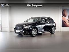 BMW 2-serie Active Tourer - 230e xDrive | M Sport | Glazen Panoramadak | Comfort Access | Trekhaak |