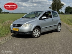 Volkswagen Fox - 1.2 Trendline Goed onderhouden Nieuwe APK