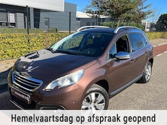Peugeot 2008 - 1.6 VTi Allure Navi Cruise/Climate-control