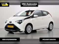 Toyota Aygo - 1.0 VVT-i X-play Navi CAM