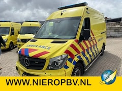 Mercedes-Benz Sprinter - 319 cdi 6 cil automaat ambulance let op motor defect