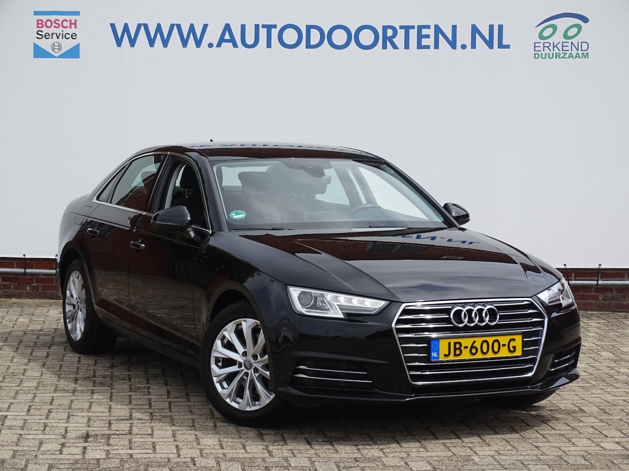Audi A4 Limousine - 1.4 TFSI Sport Pro Line|TREKHAAK|BT|NAV - AutoWereld.nl