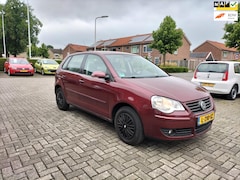 Volkswagen Polo - 1.2-12V Trendline