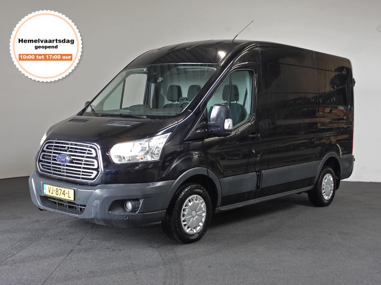 Ford Transit - 100pk L2H2 Schade/Damaged ! Airco Camera PDC Trekhaak - AutoWereld.nl