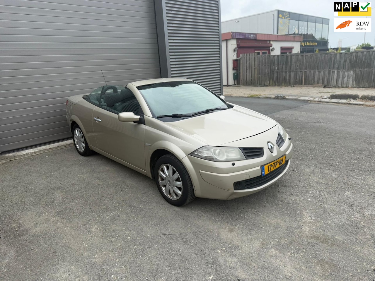 Renault Mégane coupé cabriolet - 2.0-16V Tech Line 2.0-16V Tech Line - AutoWereld.nl