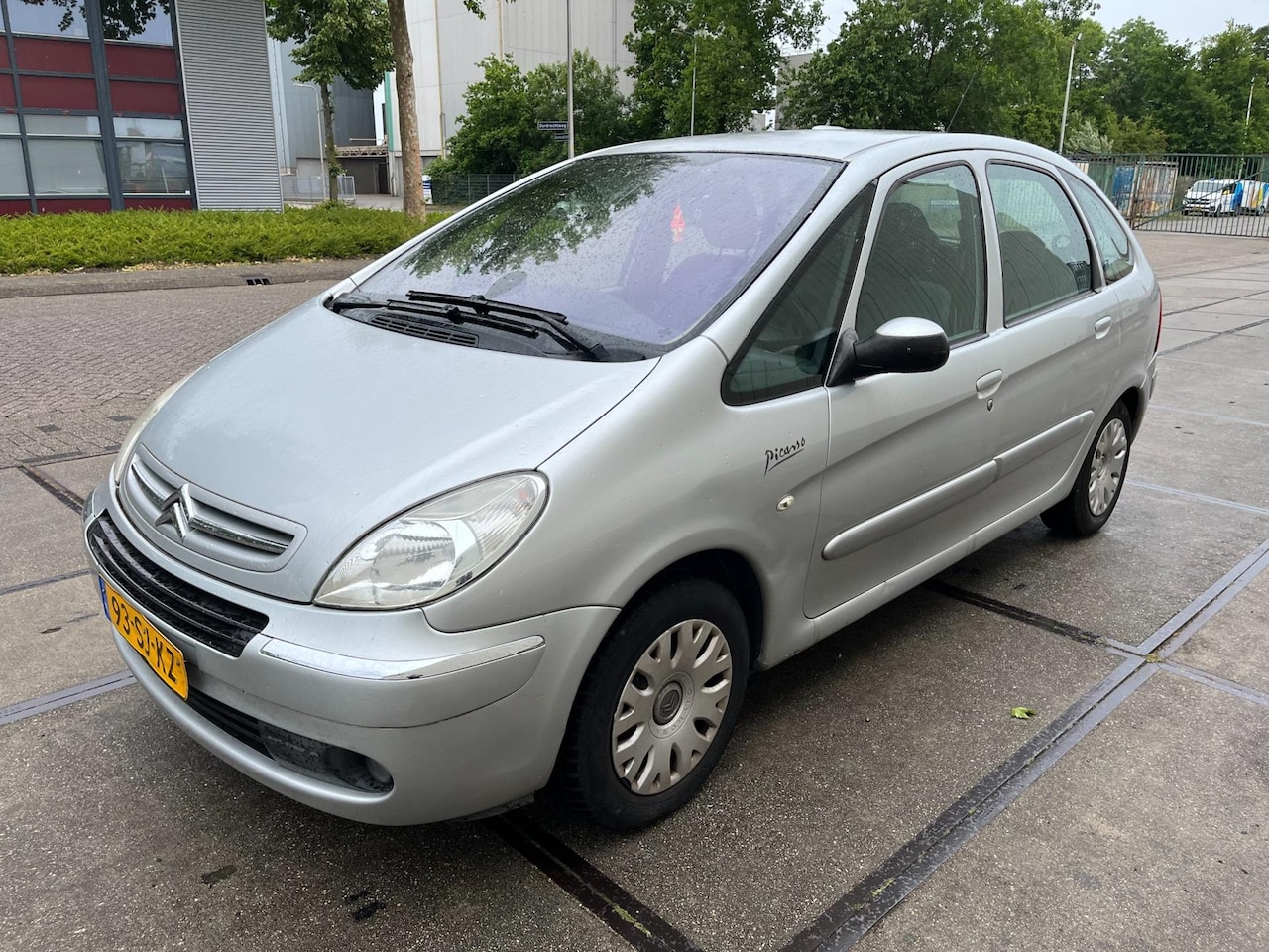 Citroën Xsara Picasso - 1.6i-16V Caractère airco - AutoWereld.nl