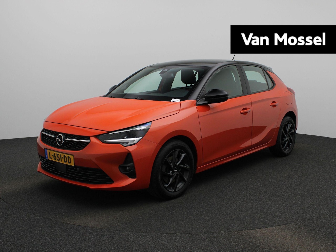 Opel Corsa - 1.2 GS Line | AIRCO | PARKEERSENSOREN | LED | HALF LEDER - AutoWereld.nl