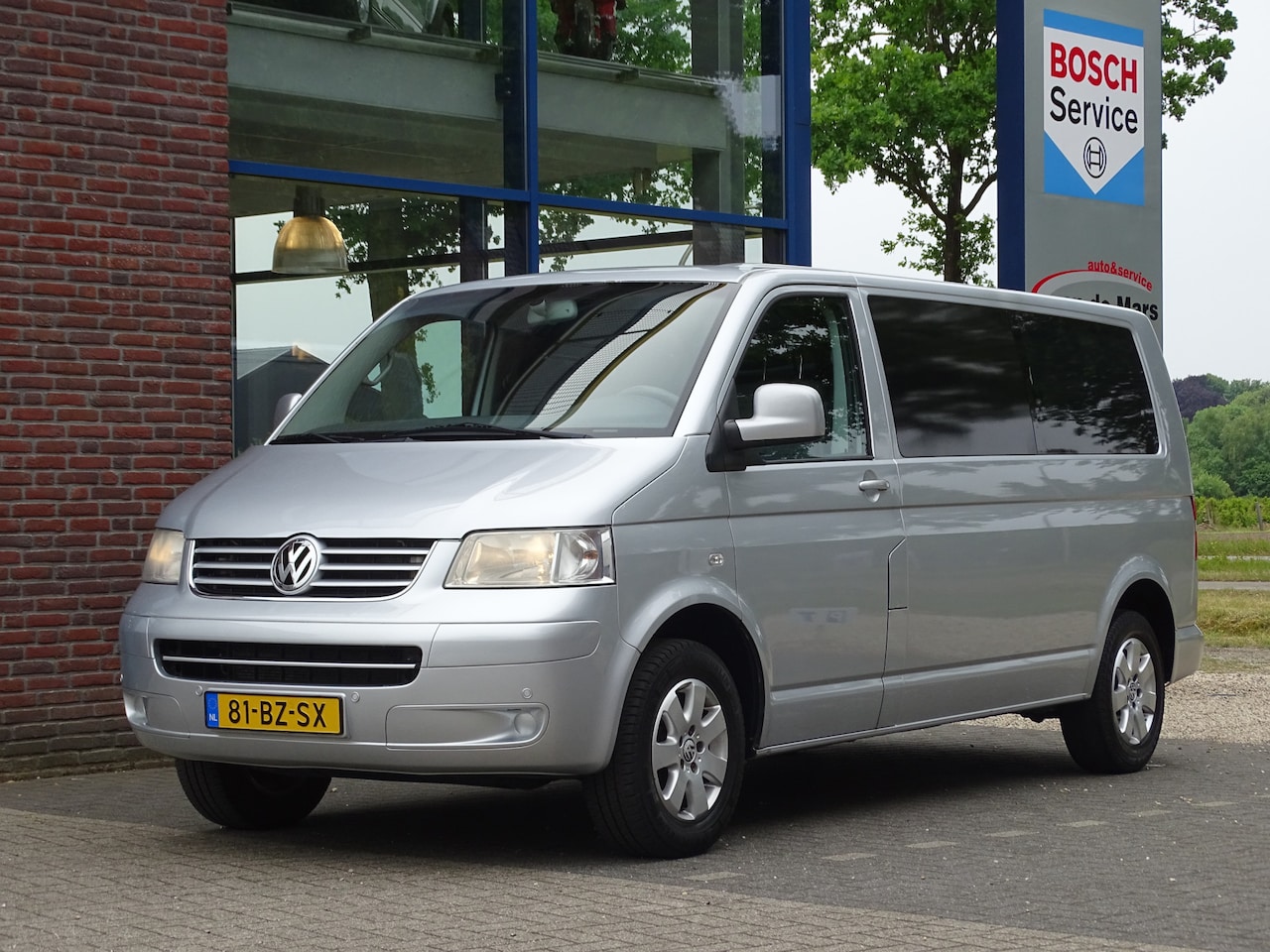 Volkswagen Transporter - 2.5 TDI 340 Trendline DC mooi voor ombouw Camper - AutoWereld.nl