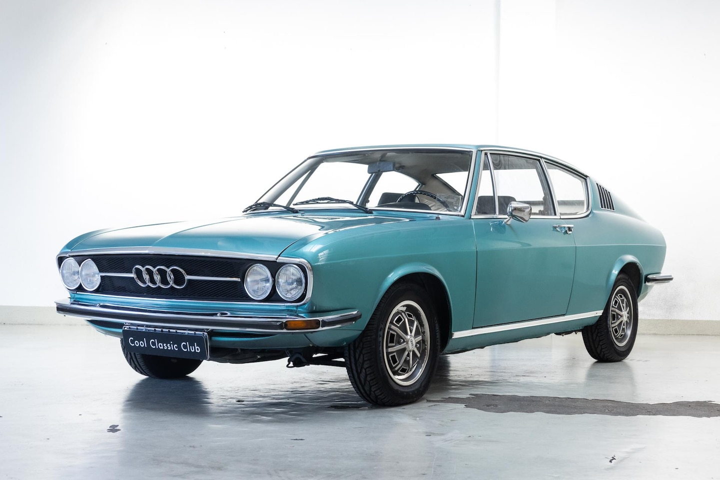Audi 100 - S Coupé - 1 Owner - Turquoise Metallic - Low Mileage - - AutoWereld.nl