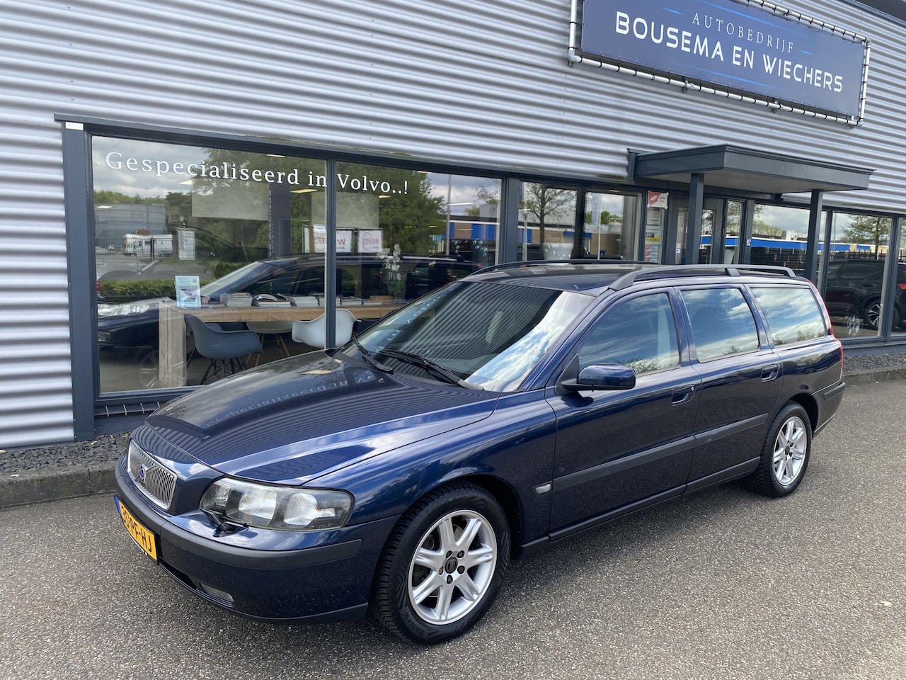 Volvo V70 - 2.4 Comfort Line 2.4 Comfort Line - AutoWereld.nl