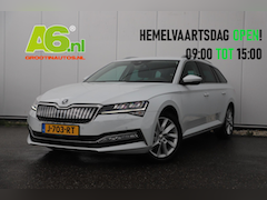 Skoda Superb Combi - 1.4 TSI iV Business Edition Plus Trekhaak Virtual Display Memory Stoelen Navi Clima Camera