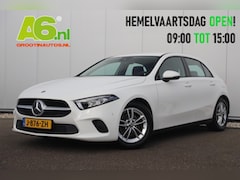 Mercedes-Benz A-klasse - 160 Business Solution Full LED Widescreen Stoelverwarming Navigatie Achteruitrijcamera Cli