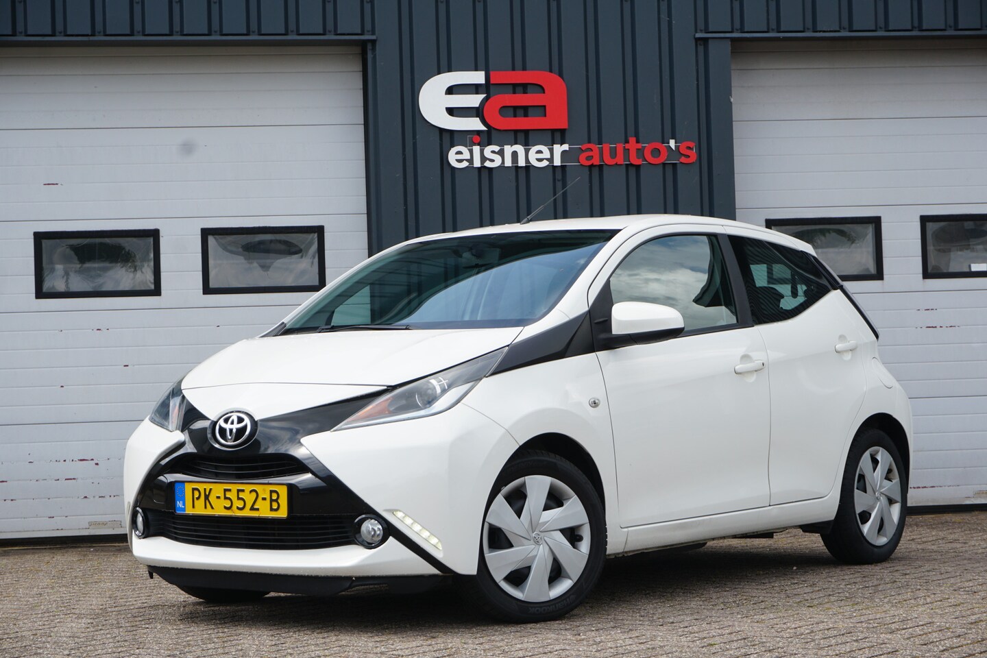 Toyota Aygo - 1.0 VVT-i x-play | CAMERA | BLUETOOTH | - AutoWereld.nl