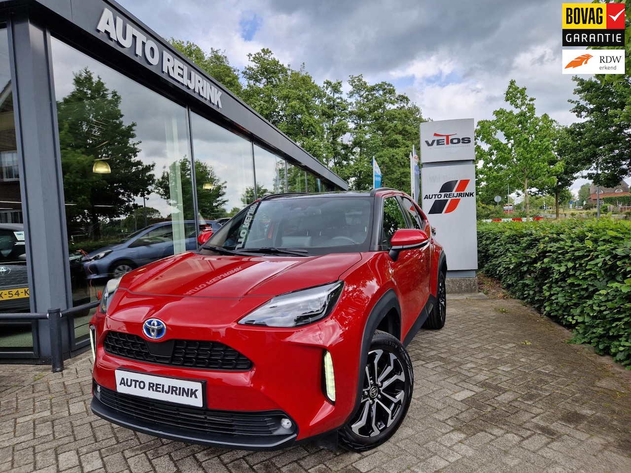 Toyota Yaris Cross - 1.5 Hybrid Style/Panodak/NAVI/LMV/ELECTR A-KLEP/STUUR-EN STOELVERW - AutoWereld.nl